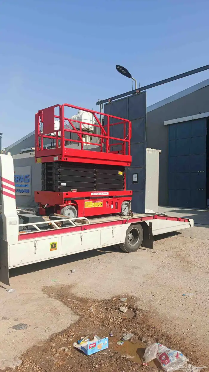 ايجار رافعه شوكية فوركلفت للايجار 4