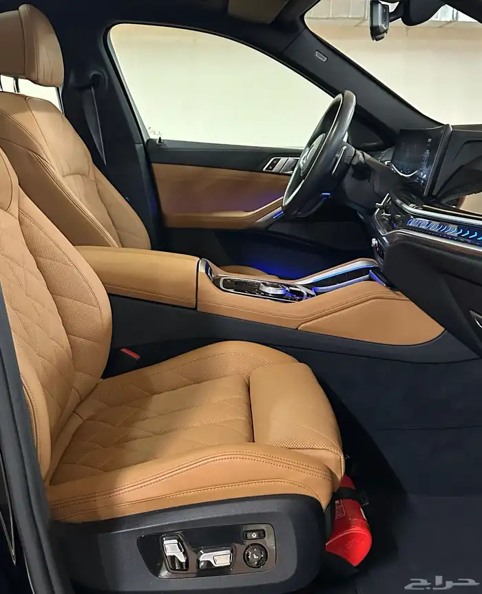 BMW x6 شبه جديد 16