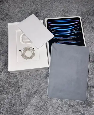 للبيع ايباد برو 11 انش الجيل الرابع وماك بوك أير M2 index