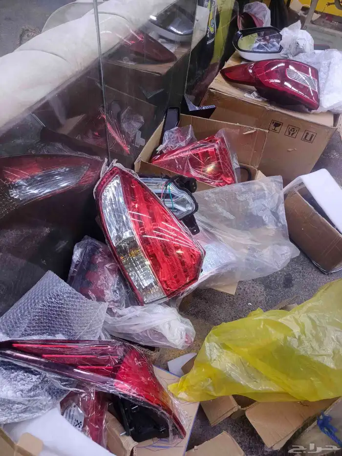 اضواء انوار زنون شمعات اسطبات عدسات محولات لمبات ليد قزاز شم 9