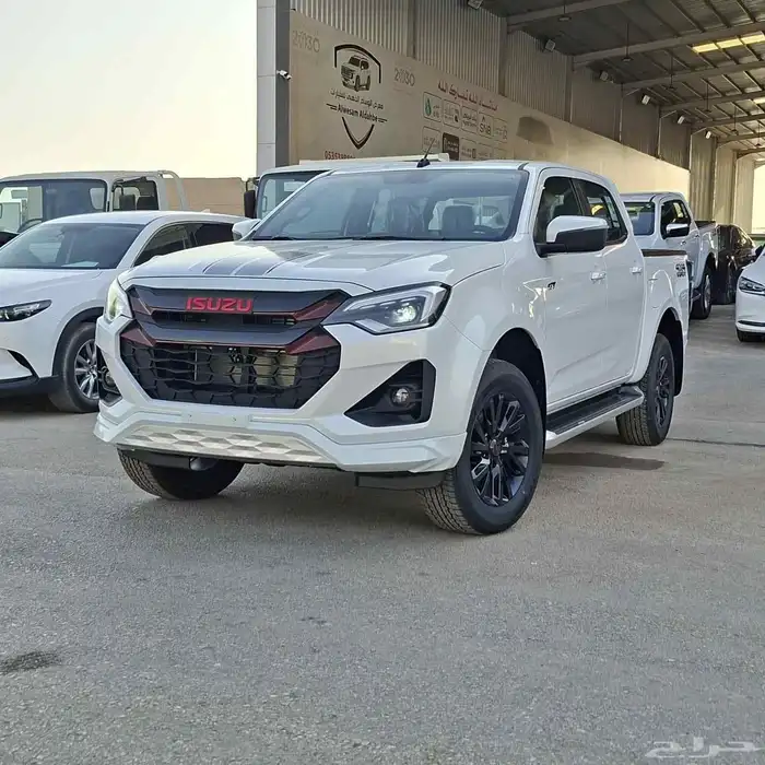 ايسوزو 2026 جي تي تنفس طبيعي السعر 139500شامل الضريبه 0