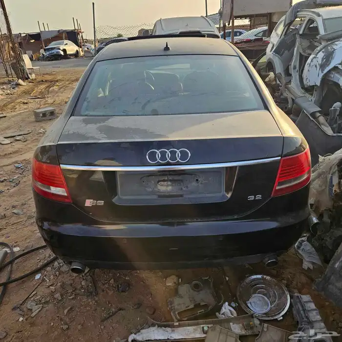 اودي اي 6 2009 قطع غيار تشليح 4