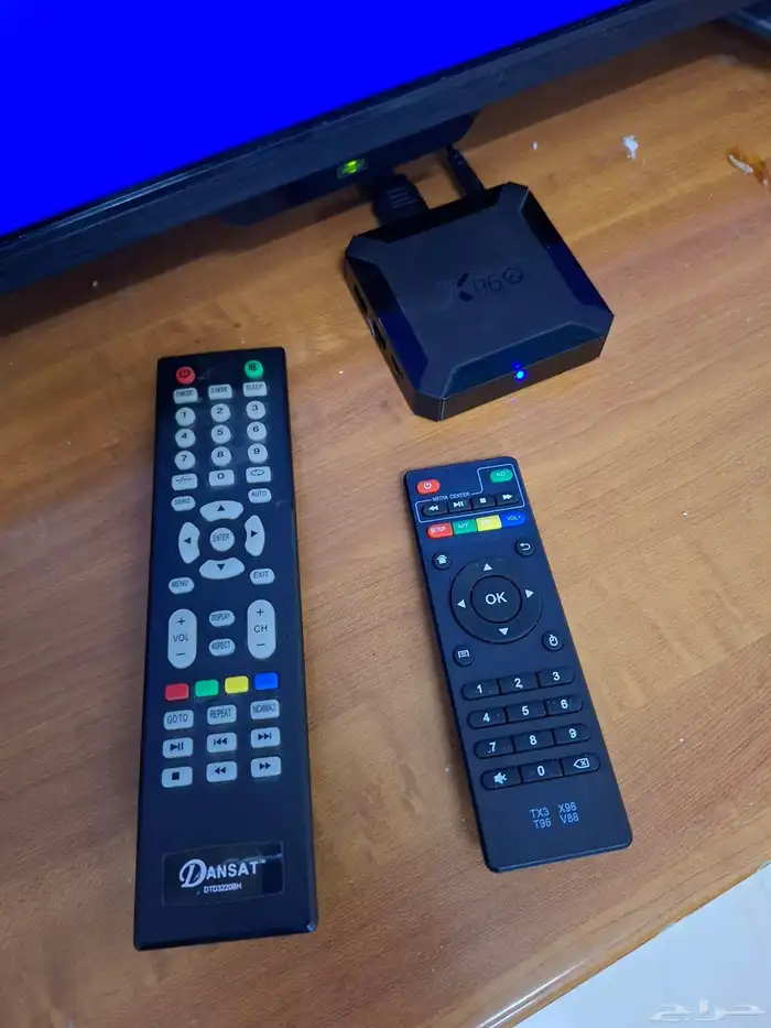 للبيع شاشه 50 بوصه سمارت نظيفه 4