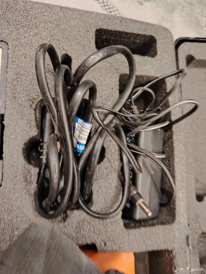 جهاز elcometer 331 ل تحديد موقع وقياس عمق و قطر اقطار تسليح 3