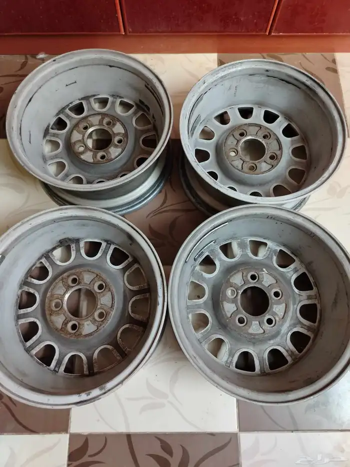 جنوط فورد المقاس 15وكله 4