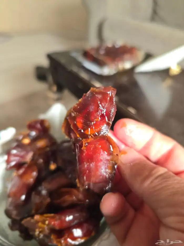 خلاص بدون جلوكوز مضاف انتاج السنه باقي 5 كراتين 5