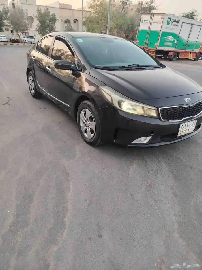 كيا سيراتو موديل 2017 بني 2