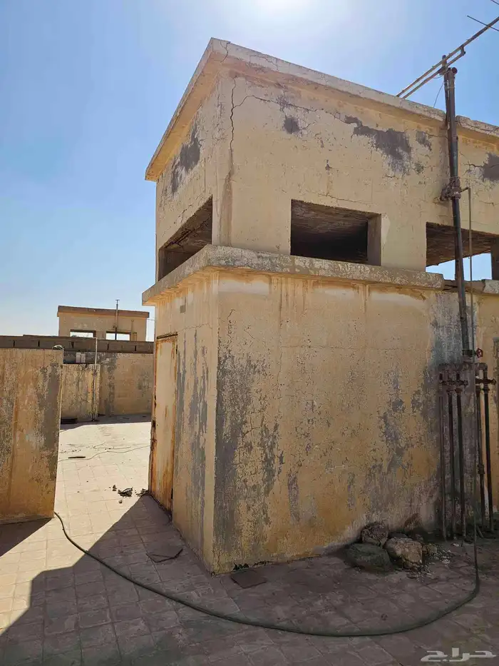 للبيع فيلا في حي طويق 400 م 1