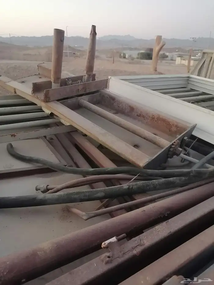 قاعدة اسبير وايت وهوك مرسيدس و مراتب خلفيه جيب صالون 83 1