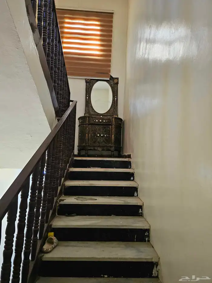 للبيع فيلا في حي طويق 400 م 5