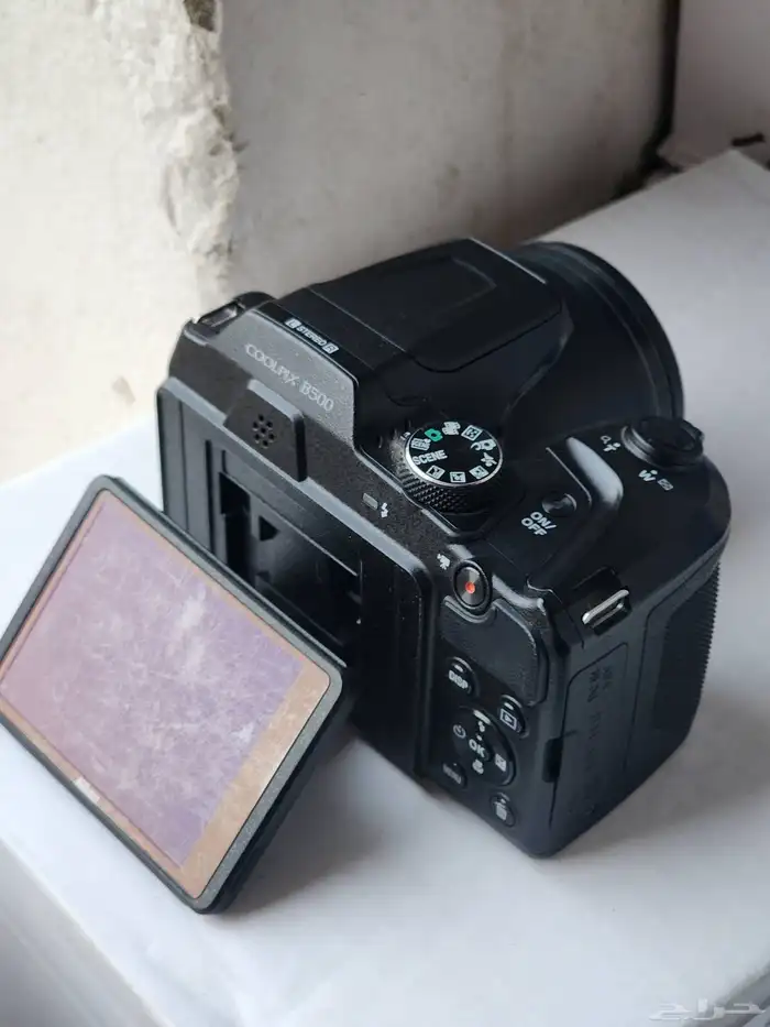 كاميرا نيكون B500 0