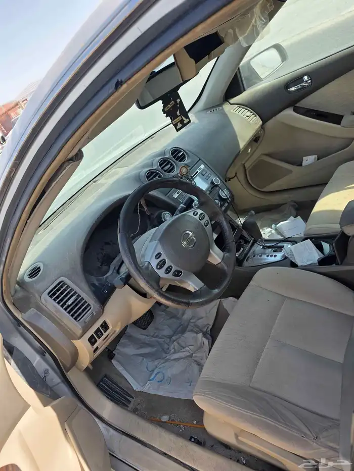 نيسان التيما 2010 2