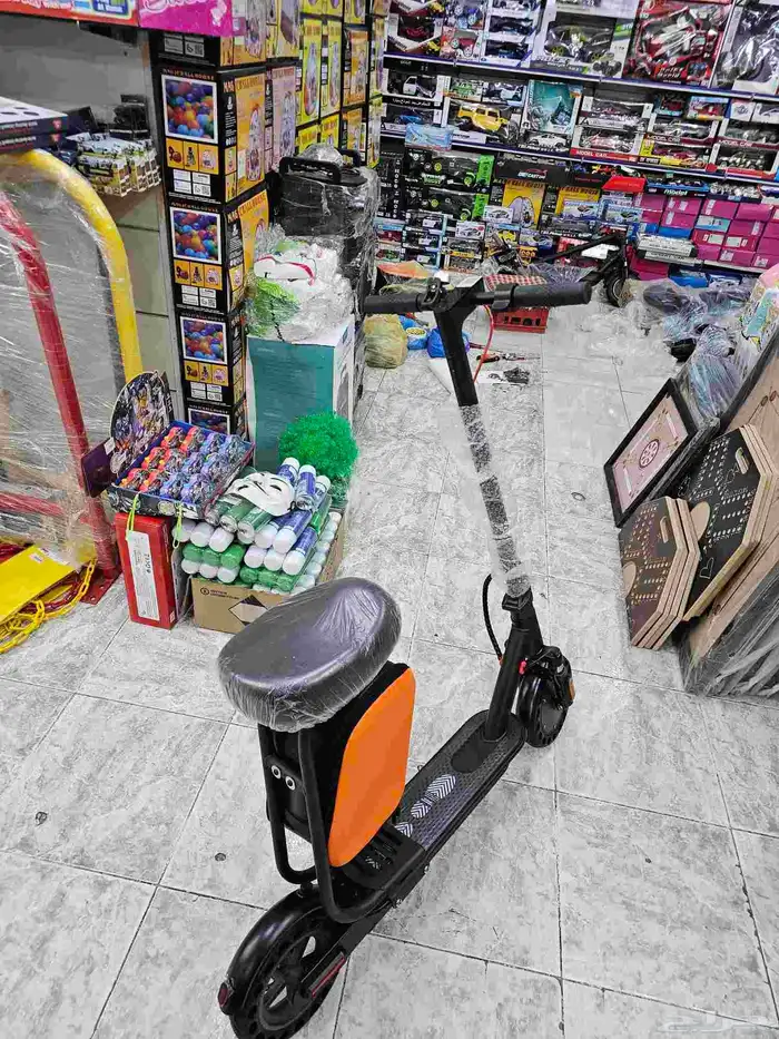 اسكوتر كهربائي 4