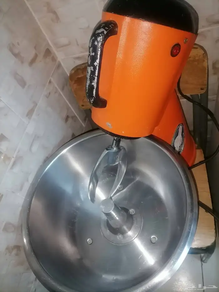 عجانه صناعه سوريا مساحتها كبيره للبيع 500 مكه المكرمه 0