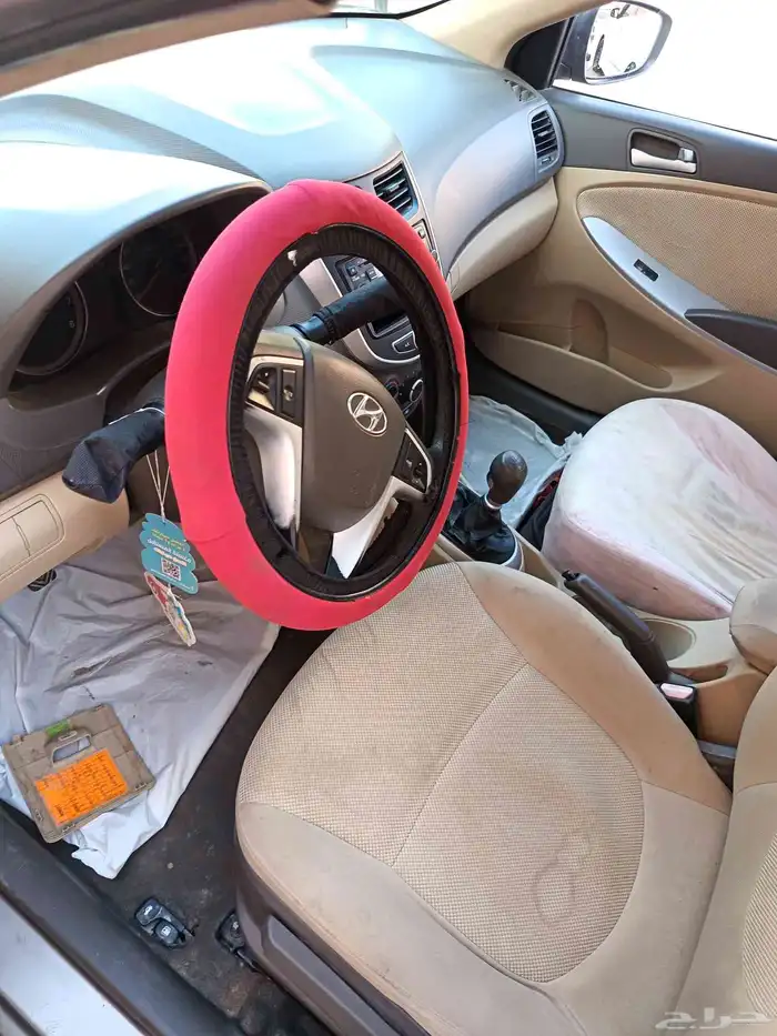 اكسنت قير عادي 2012 0