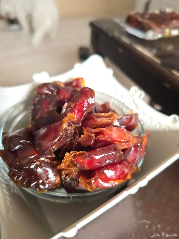 خلاص بدون جلوكوز مضاف انتاج السنه باقي 5 كراتين 6