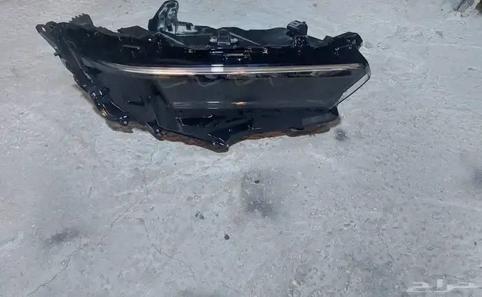 شمعه كراون يمين 2025 1