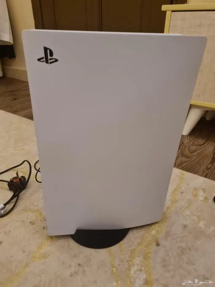 بلايستيشن 5 مع مجموعة ألعاب 5