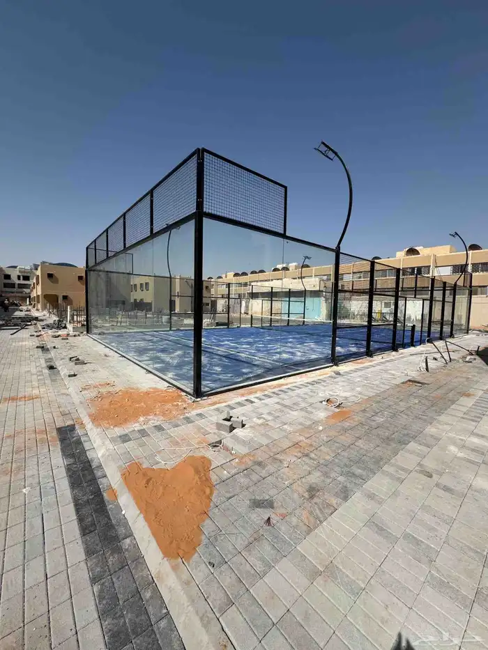 تنفيذ ملاعب البادل 0