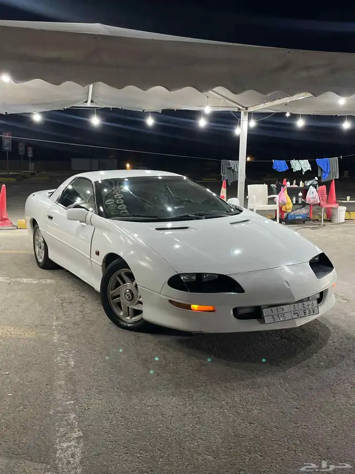 للبيع كومارو 1995 أبيض 0