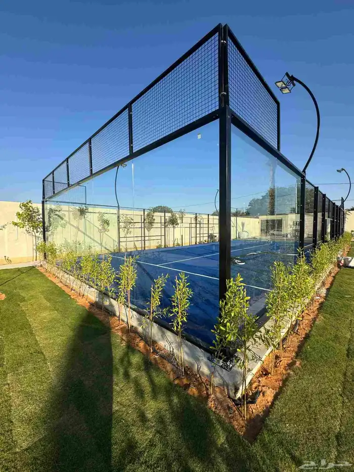 تنفيذ ملاعب البادل 10