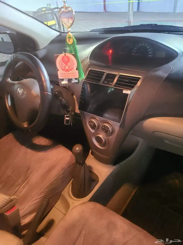 يارس 2012 كل شي شرط قير عايدي 4