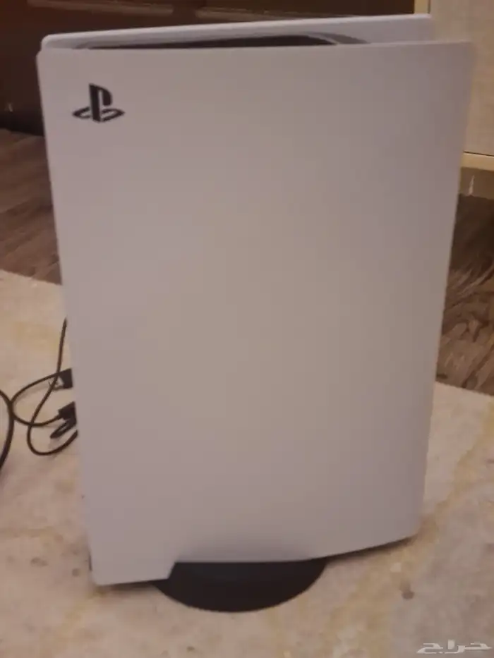 بلايستيشن 5 مع مجموعة ألعاب 6