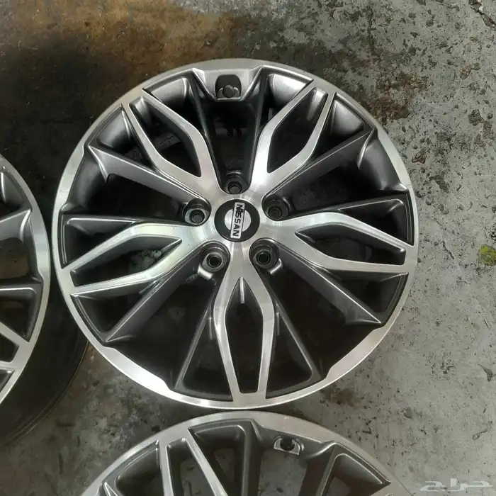 طقم جنوط كيا اصلي وكاله مقاس 17 5