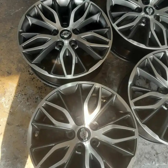 طقم جنوط كيا اصلي وكاله مقاس 17 2