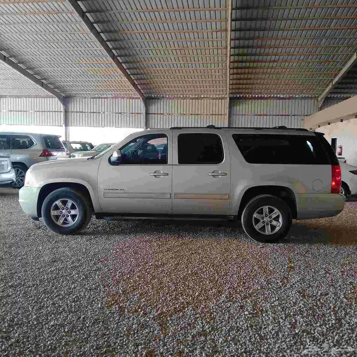 جمس يوكن XL موديل 2013 بدون دبل - ممشى قليل 4