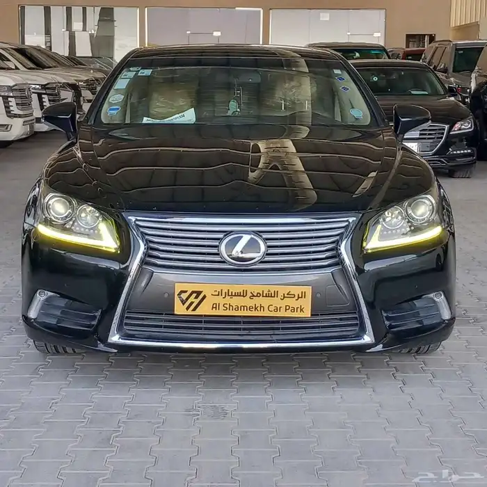 للبيع لكزس LS460 موديل 2016 0