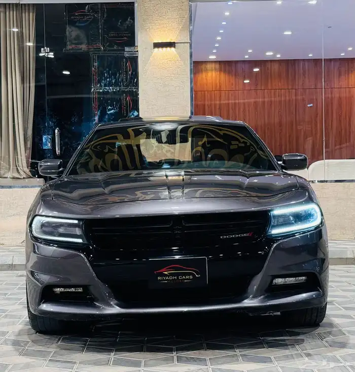 دودج تشارجر 2015 RT (بحالة ممتازة) 2