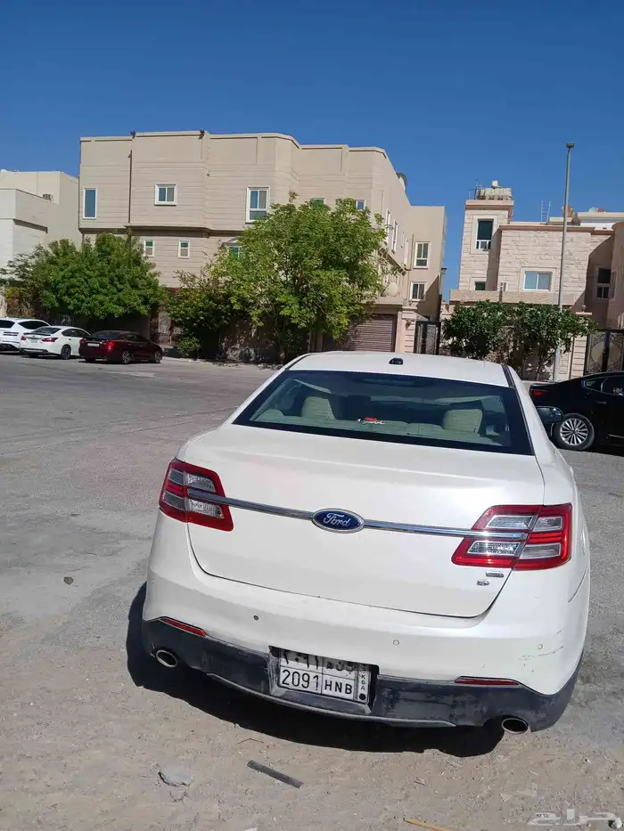 فورد تورس 2013للبيع أستخدام شخصي 3