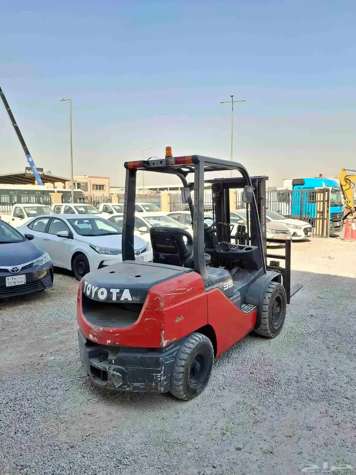 رافعه شوكيه مديل 2014 تايوتا 3