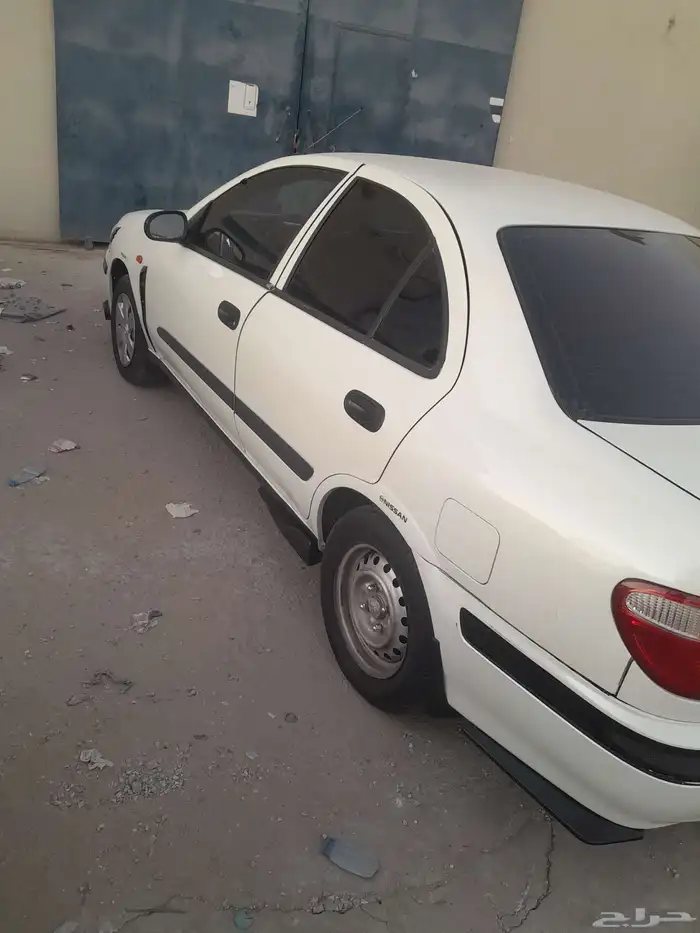 نيسان صني 2002 2