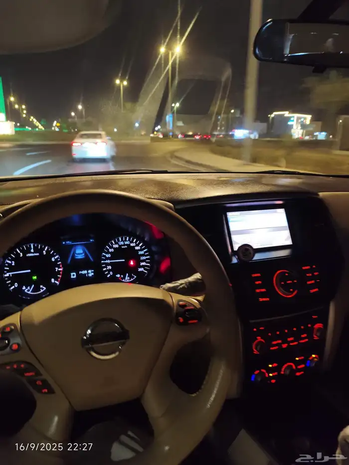 للبيع او البدل نيسان باثفايندر وكاله ممشى قليل نظيفة بالهفوف 47