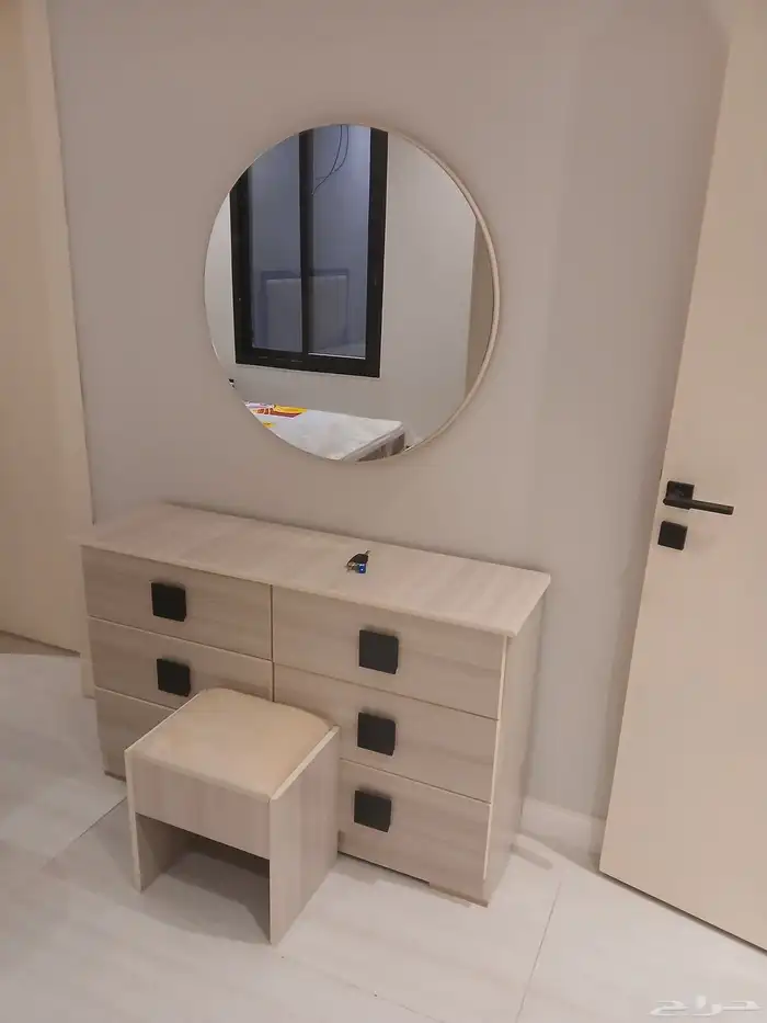 غرف نوم بسعر المصنع مع المرتبه 8