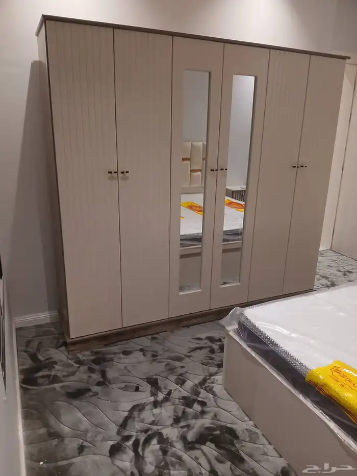 غرف نوم بسعر المصنع مع المرتبه 4