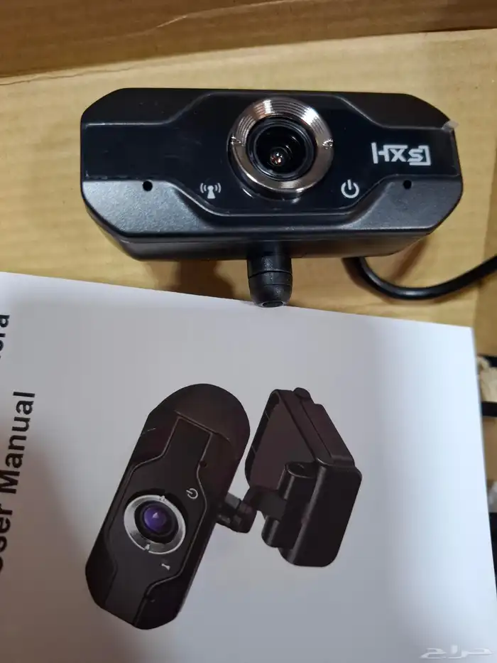 كاميرا كمبيوتر وشاشه للبيع 0