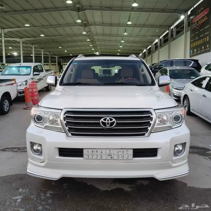 تويوتا لاندكروزر جكس ار موديل 2014 0