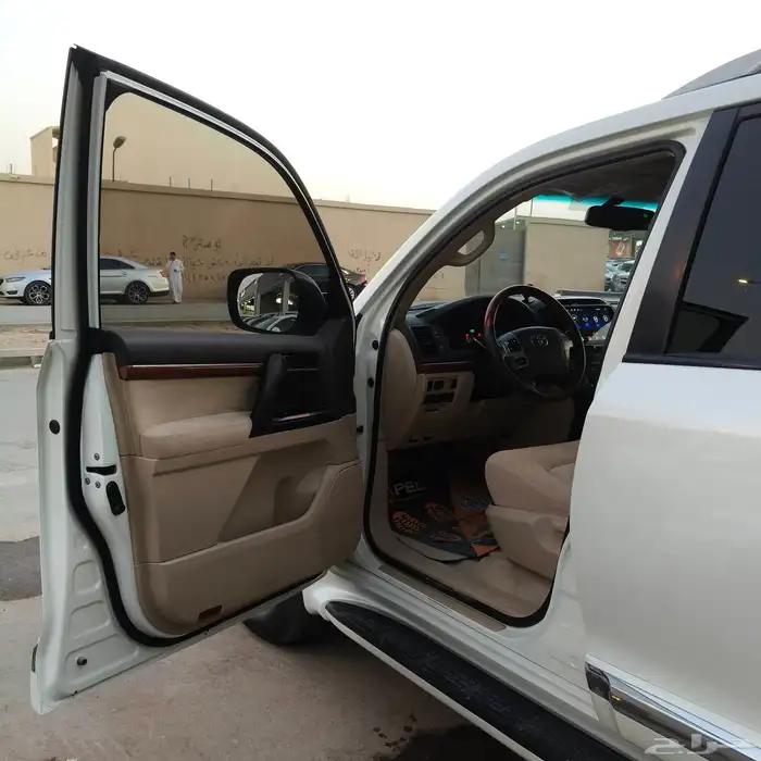 تويوتا لاندكروزر جكس ار موديل 2014 6