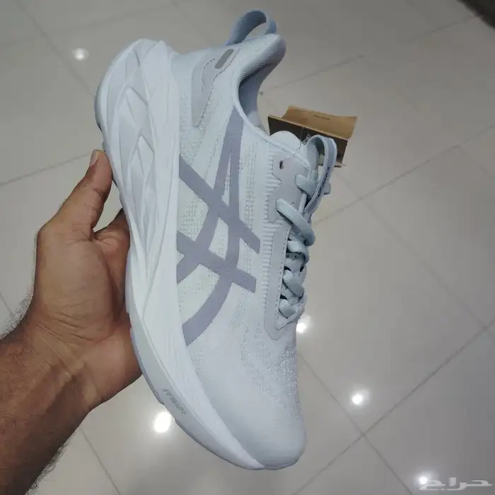 احذيه وجزم لويس فيتون ونيوبلانس فندي وشنط كتف ماستر 21