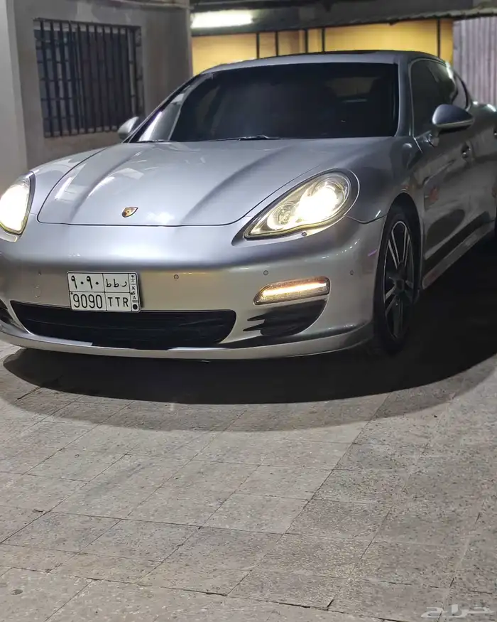 بورش باناميرا مخزن ماشي 77 الف 6