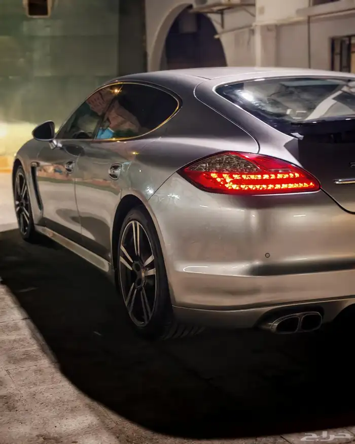 بورش باناميرا مخزن ماشي 77 الف 11