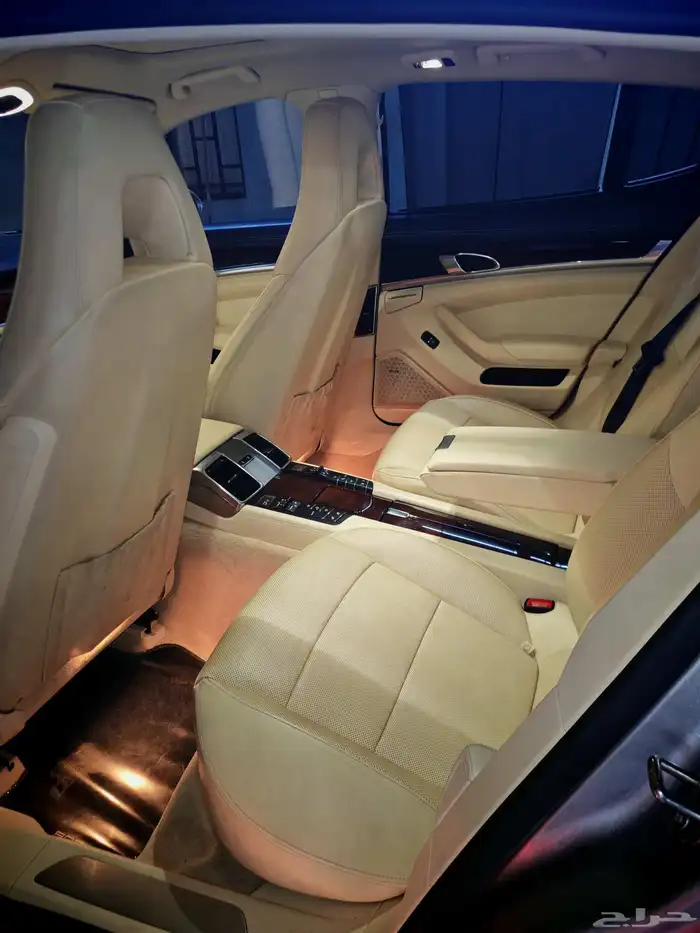 بورش باناميرا مخزن ماشي 77 الف 24