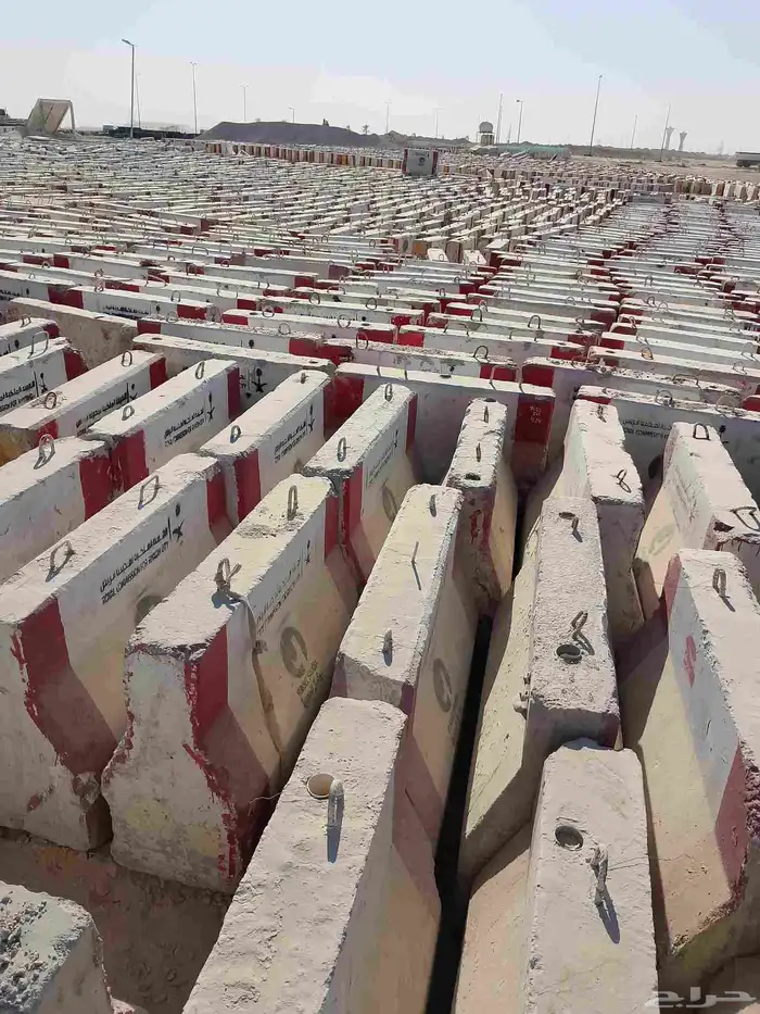 حواجز خرسانية صبيات نيوجرسي مستعملة سفتي 1.5 مستعمل شبه الجد 2