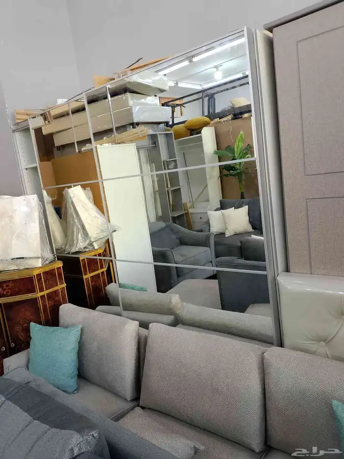 متوفر دولاب بابين سحاب ايكيا مرايا نضيف مره تصفيط وتعليق 0