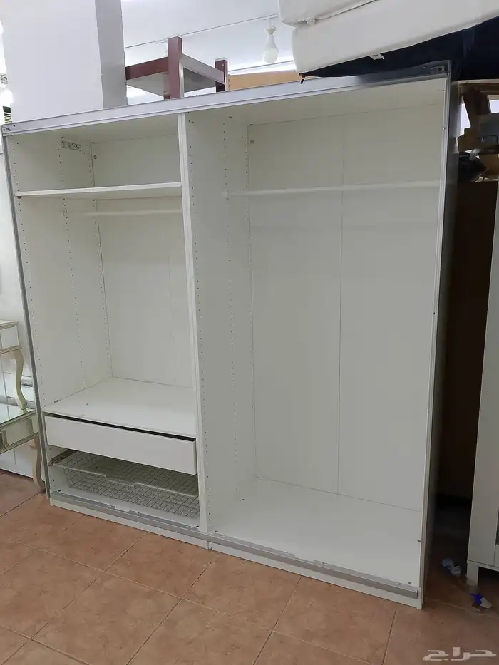 متوفر دولاب بابين سحاب ايكيا مرايا نضيف مره تصفيط وتعليق 1