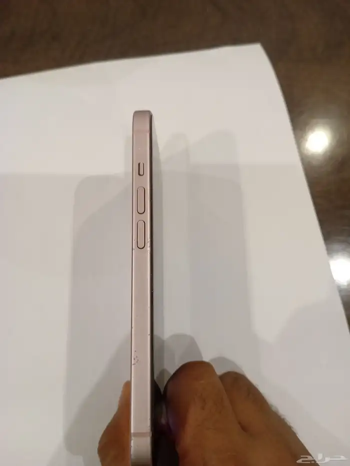 ايفون 15 العادي الشريحه برمجه مستخدم نضيف البطاريه 100علي 1