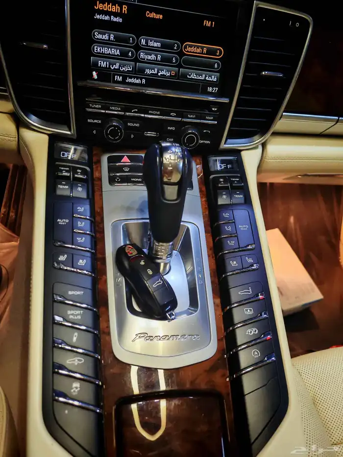 بورش باناميرا مخزن ماشي 77 الف 19